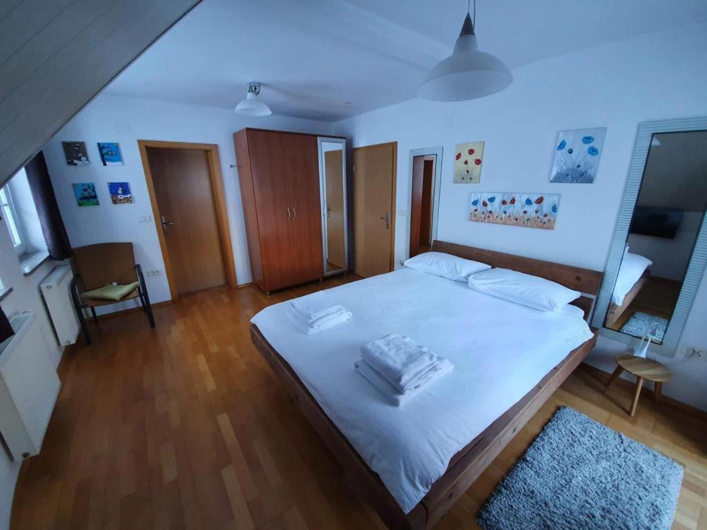 Apartman Irvin ครานสกา โกรา ภายนอก รูปภาพ
